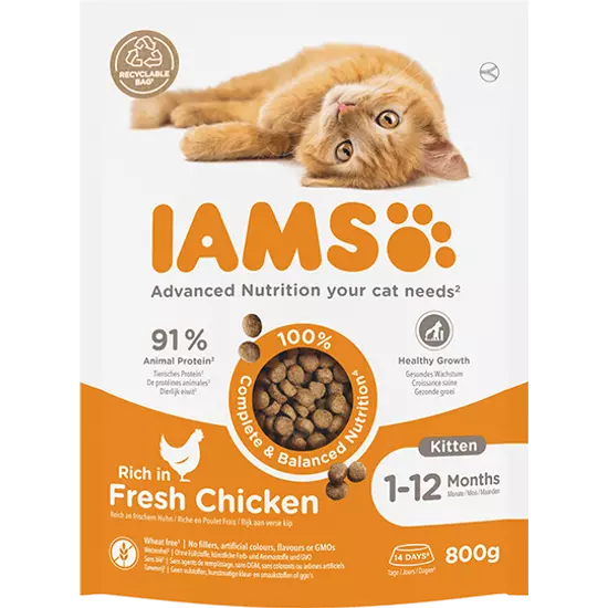 IAMS Advanced Nutrition száraz táp kifejezetten kölyökmacskáknak friss csirkével 800g